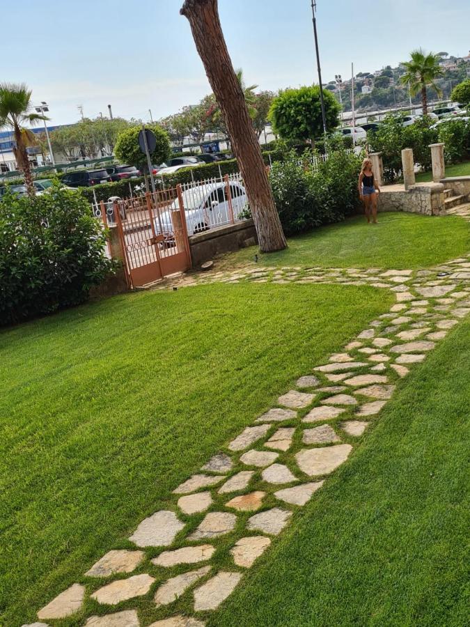 La Pioggia Nel Pineto Apartment Gaeta Exterior photo